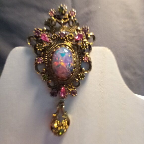 Sarah Coventry Jewelry - Vintage Coventry Contessa Brooch/Pendant